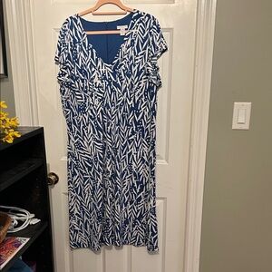 London Times Navy & White V-Neck Leaf-Print Midi Dress